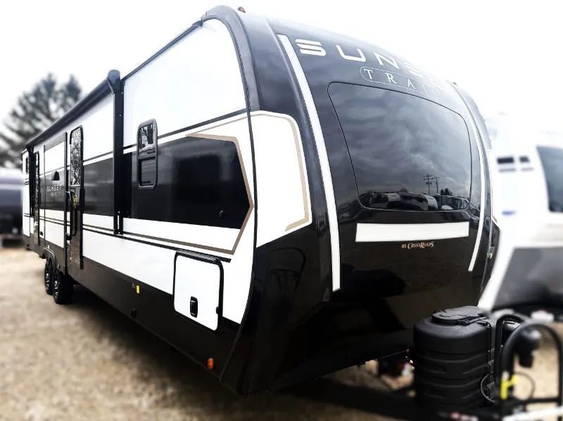 2026 CrossRoads Sunset Trail Super Lite 331BH - Photo 2