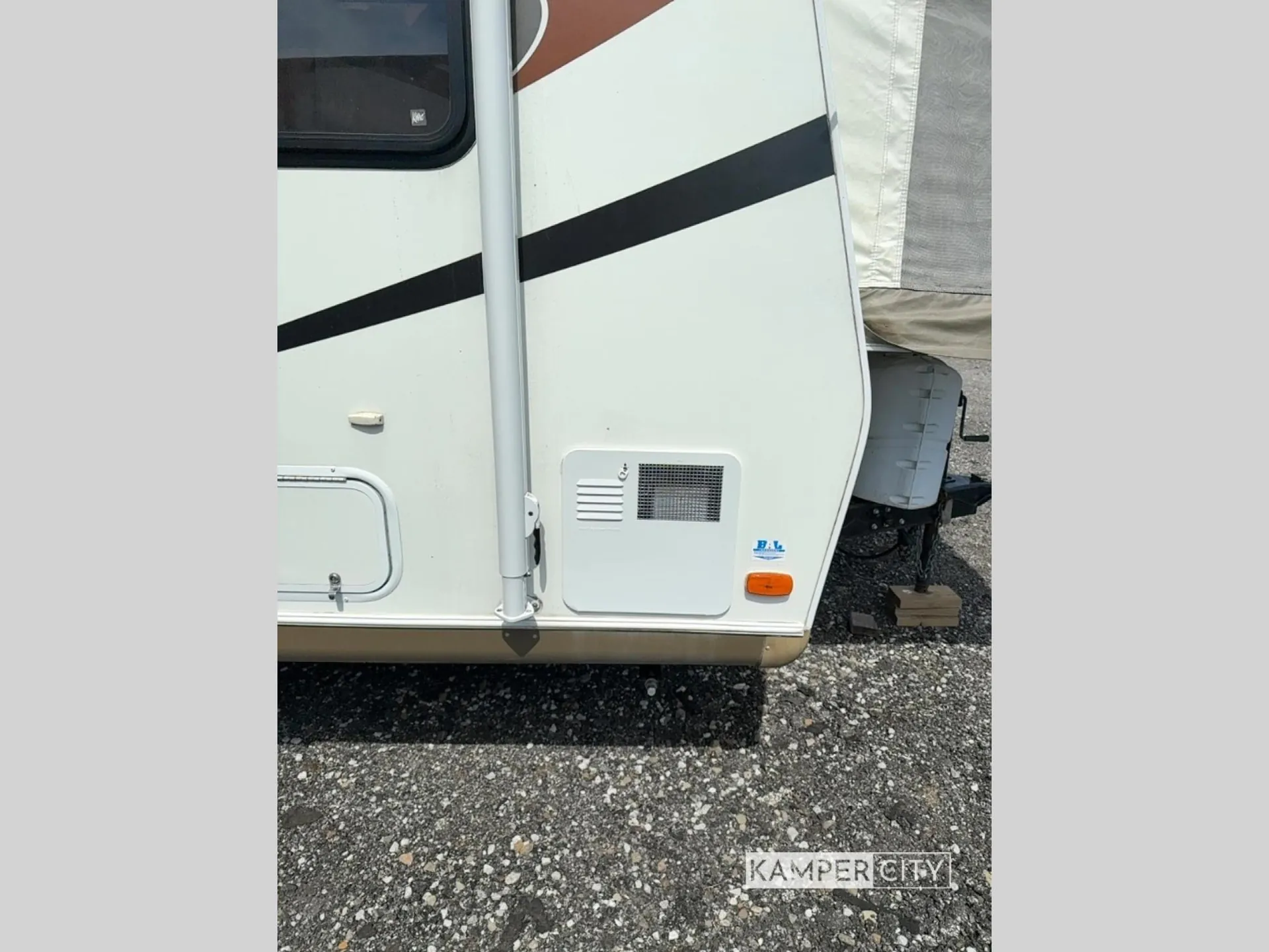 2012 Forest River Rockwood Roo 233S - Photo 3