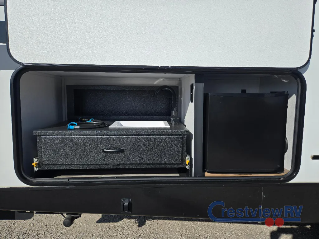 2024 Coachmen Freedom Express Ultra Lite 274RKS, Photos photo 10