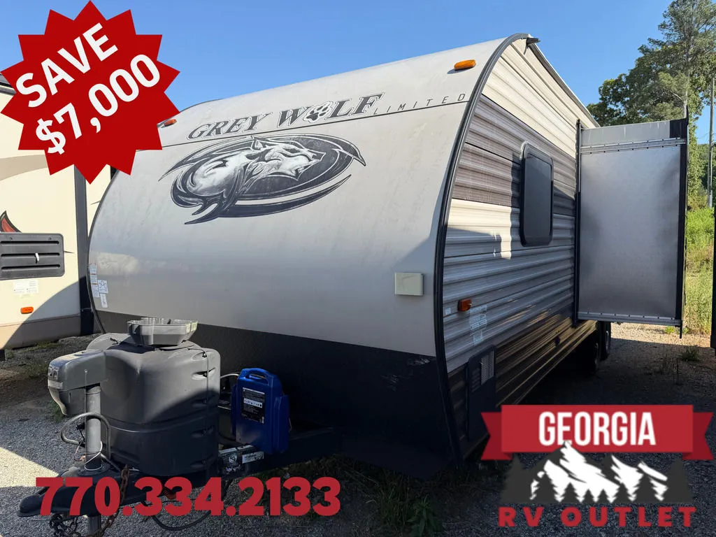2018 Forest River Cherokee Grey Wolf 23DBH - Photo 2