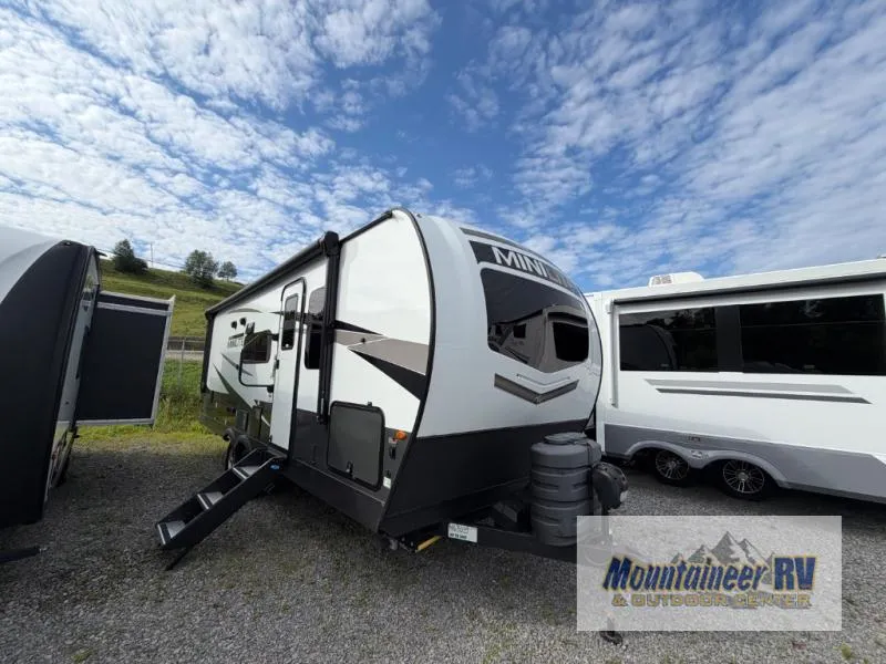 2025 Forest River Rockwood Mini Lite 2519S - Photo 3