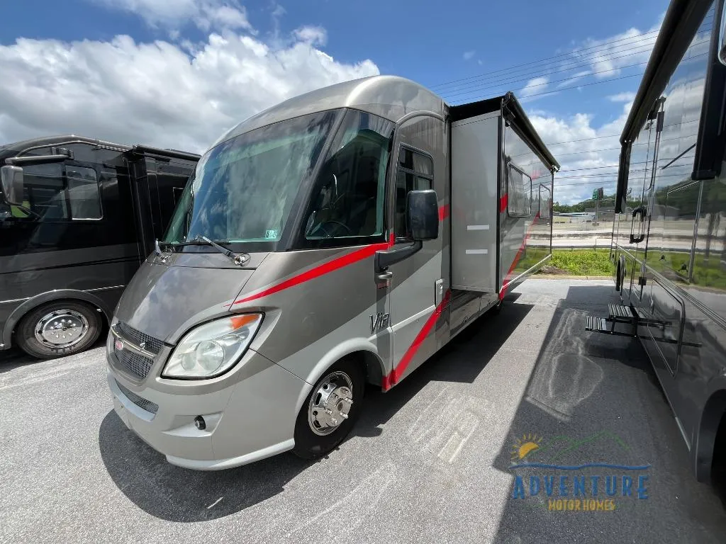 2010 Winnebago Via 25R - Main photo