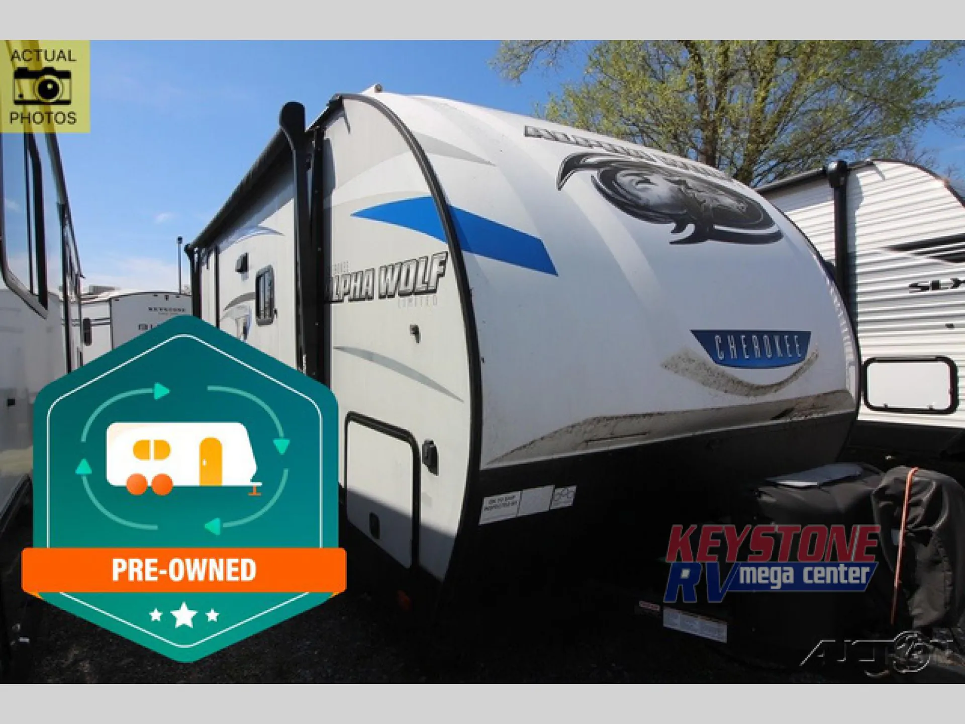 2021 Forest River Cherokee Alpha Wolf 22SW - Photo 2