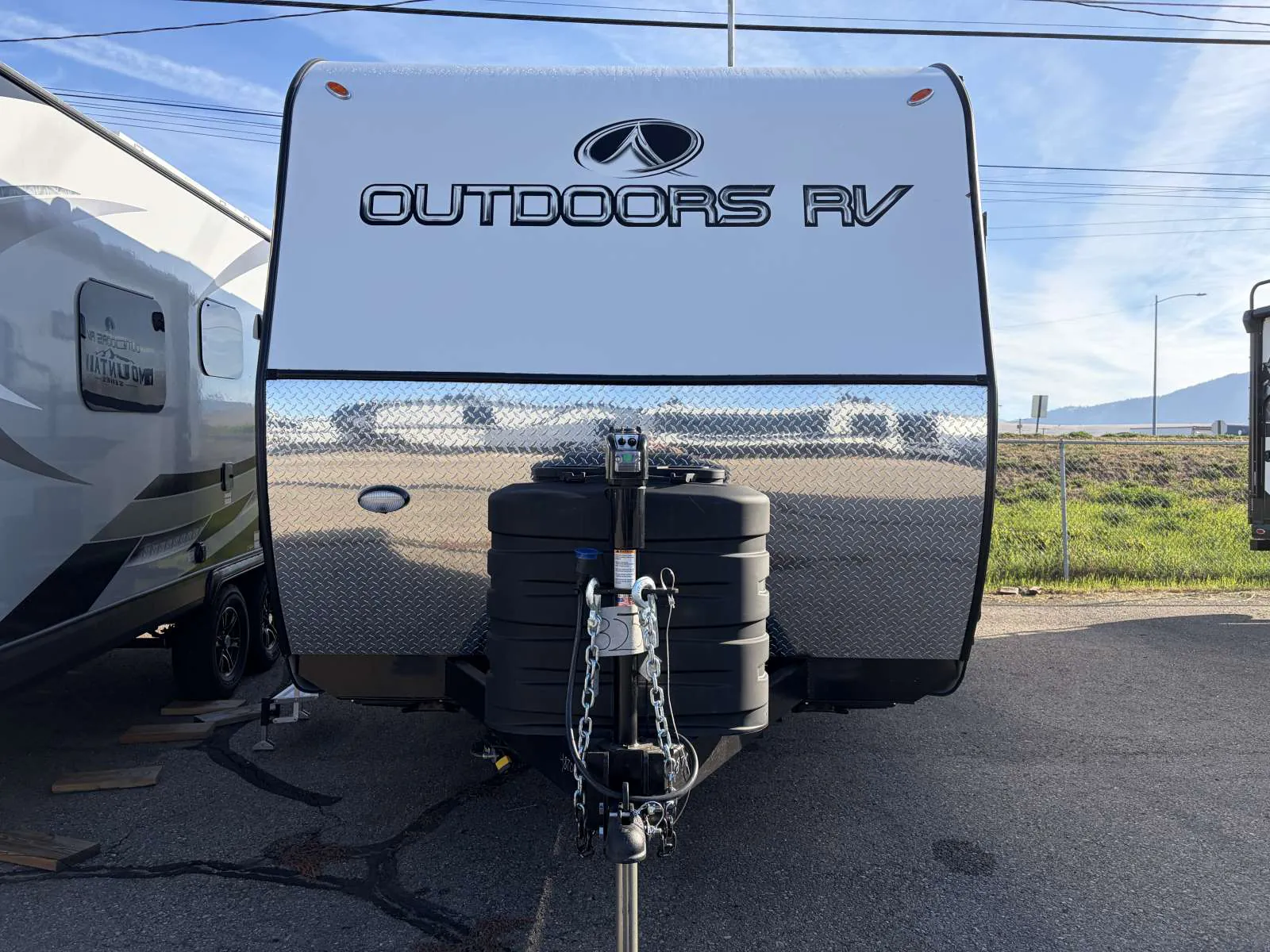 2027 Outdoors RV Creek Side Titanium Series 17SBS - Photo 3