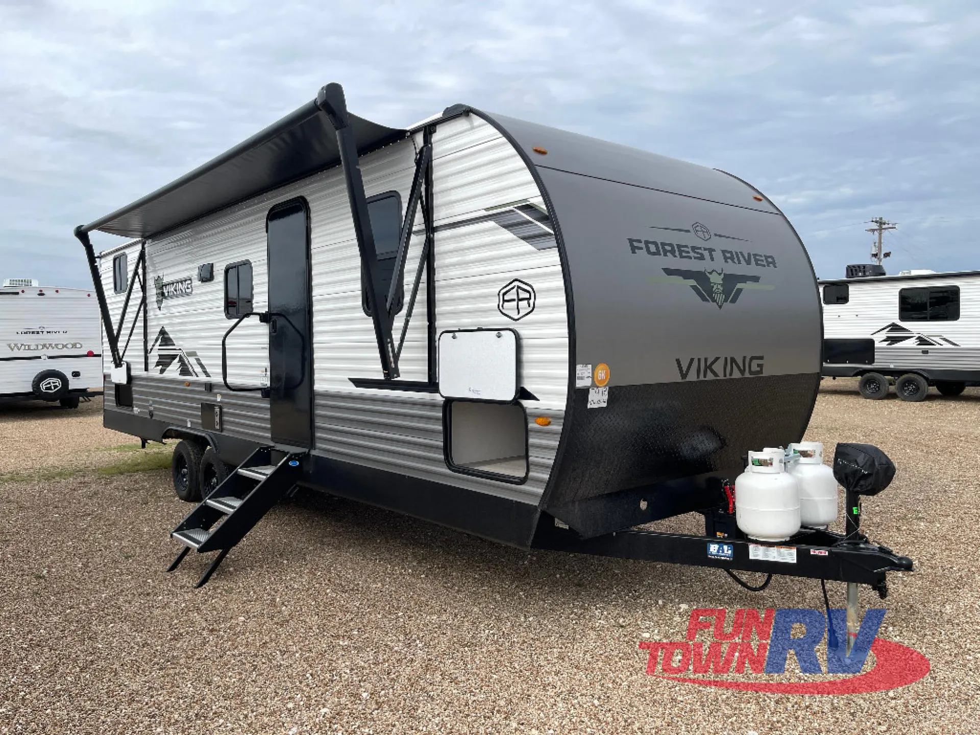 2026 Forest River Viking 262DBS - Photo 2