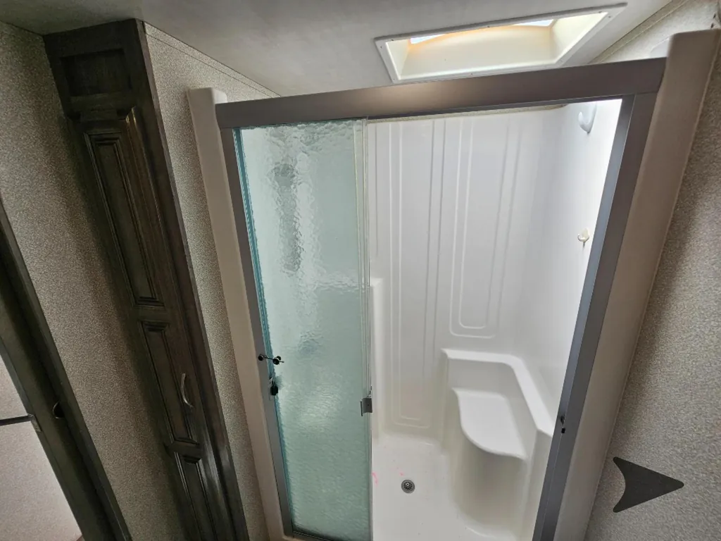 2020 Forest River Cedar Creek Champagne Edition 38EL, Photos photo 51