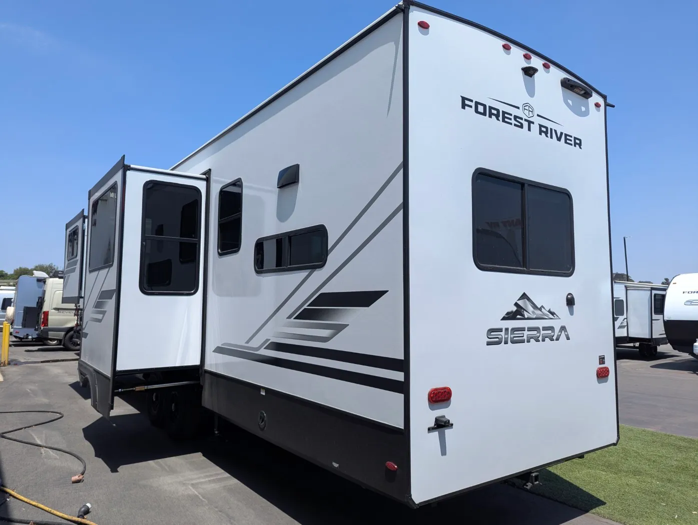 2026 Forest River Sierra 3800RK - Photo 4