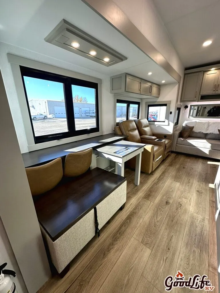2026 Brinkley Model Z 3515, Photos photo 61