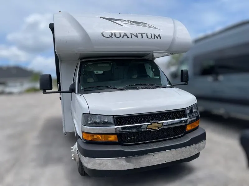 2026 Thor Motor Coach Quantum LC19 - Photo 3