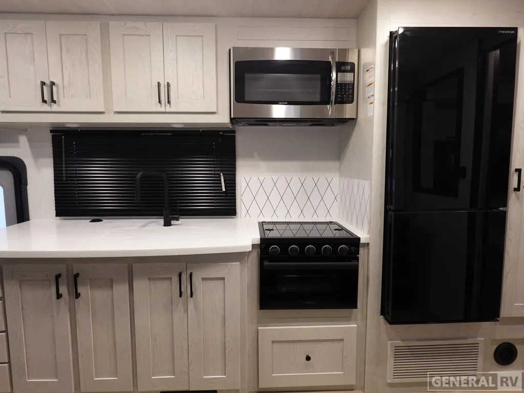 2026 NeXus RV Maximus 34MX, Photos photo 6