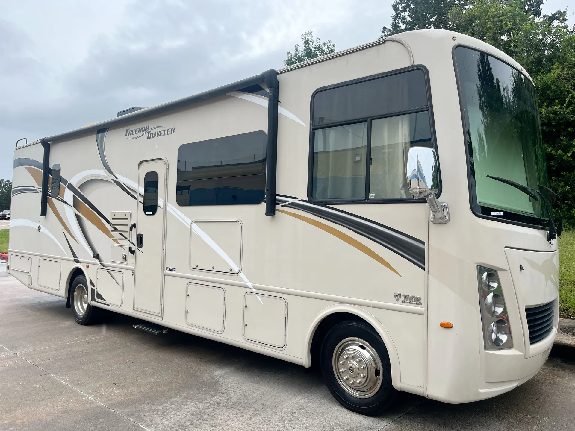 2020 Thor Motor Coach Freedom Traveler A32 - Photo 2