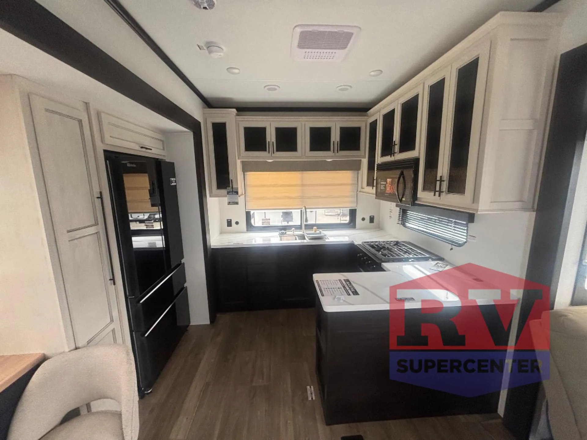 2027 Forest River Sabre 36EST — Photo 7