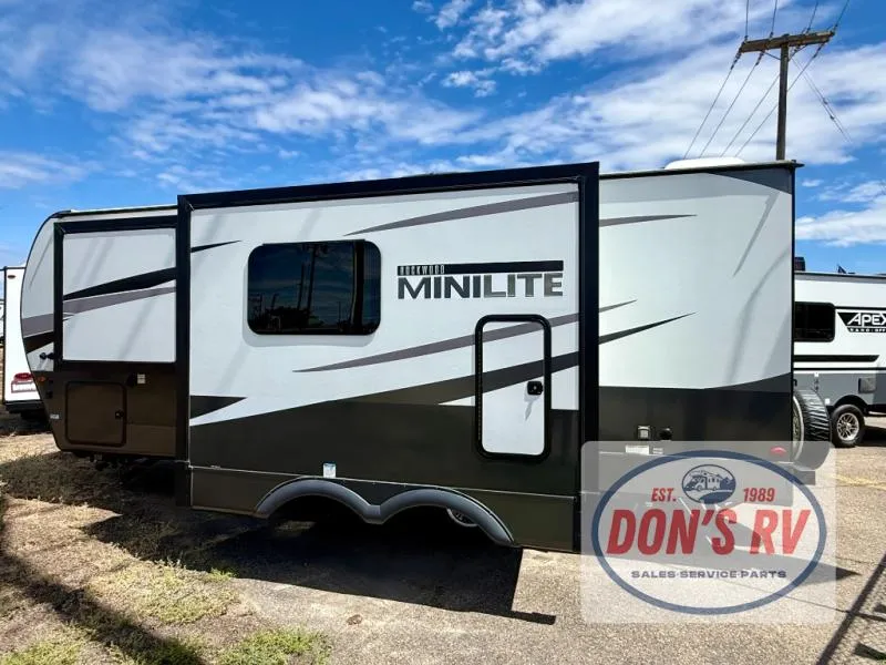 2024 Forest River Rockwood Mini Lite 2511S - Photo 3