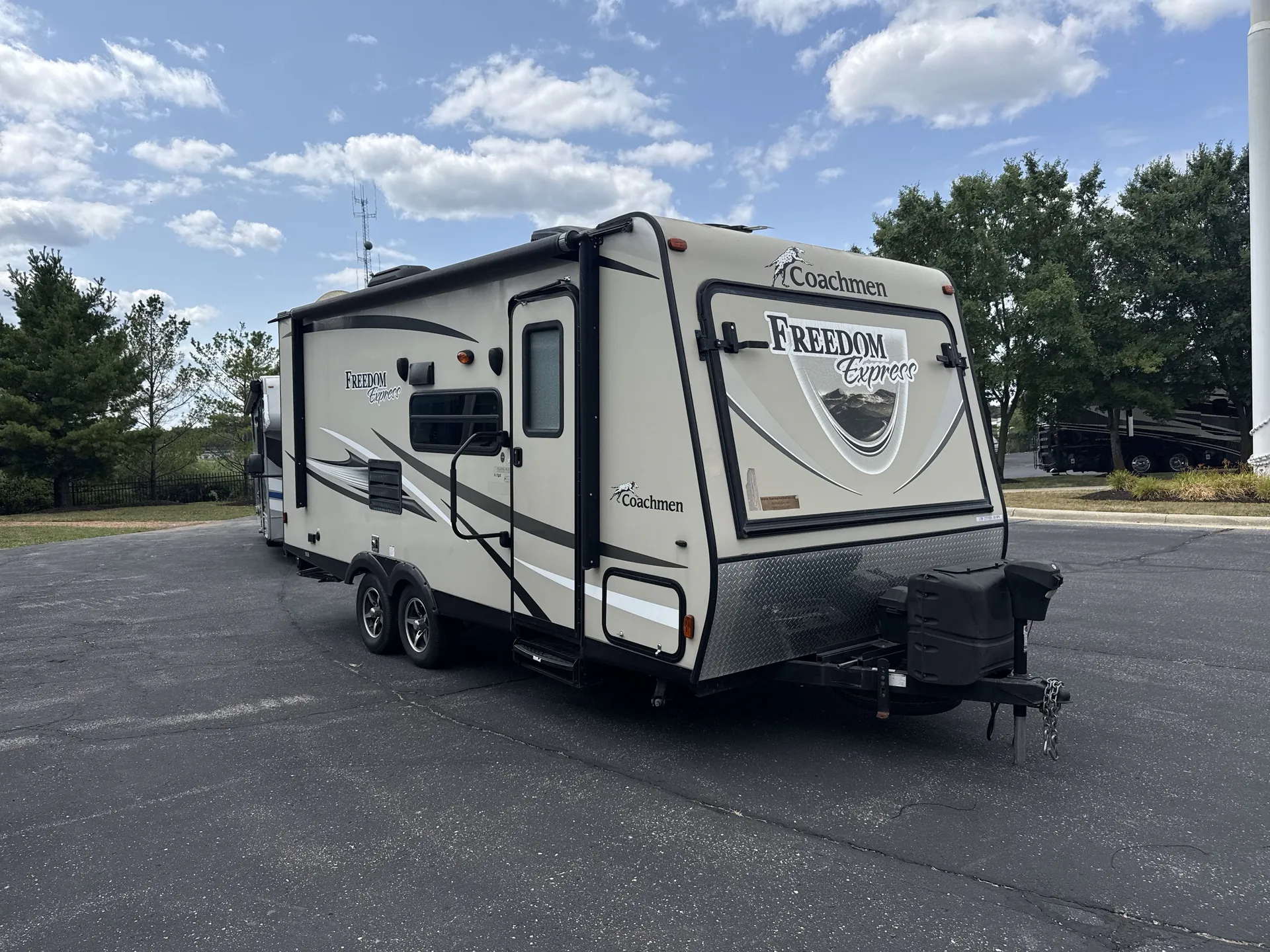 2017 Coachmen Freedom Express Ultra Lite 21 TQX - Photo 2