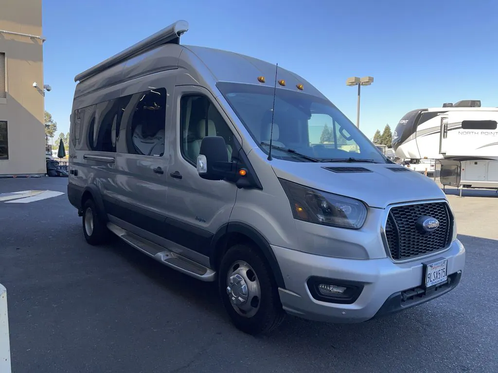 2024 Jayco Solstice 21B - Photo 2