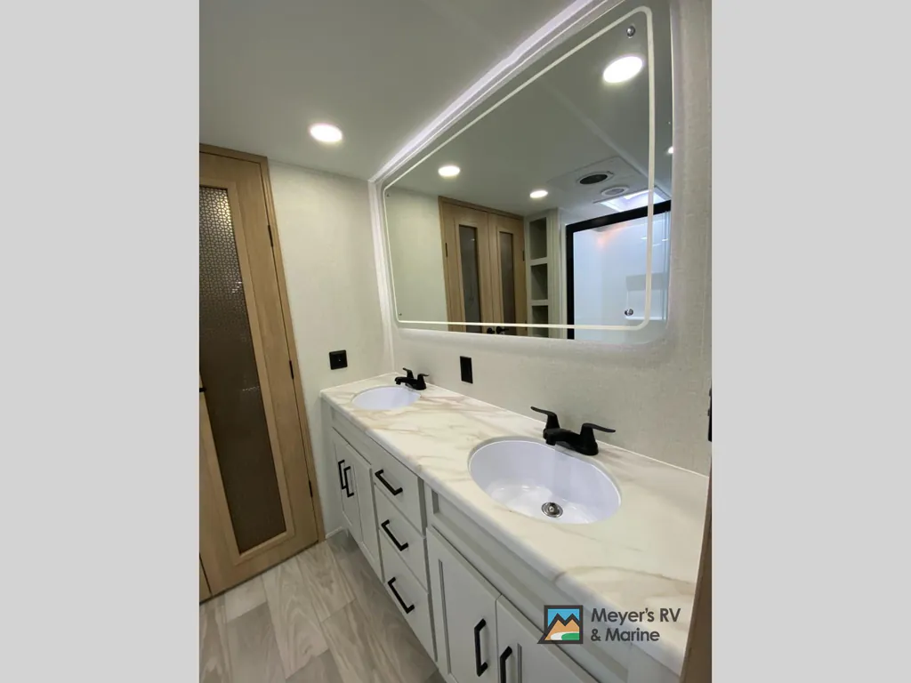 2026 Forest River Sierra 3800RK, Photos photo 38