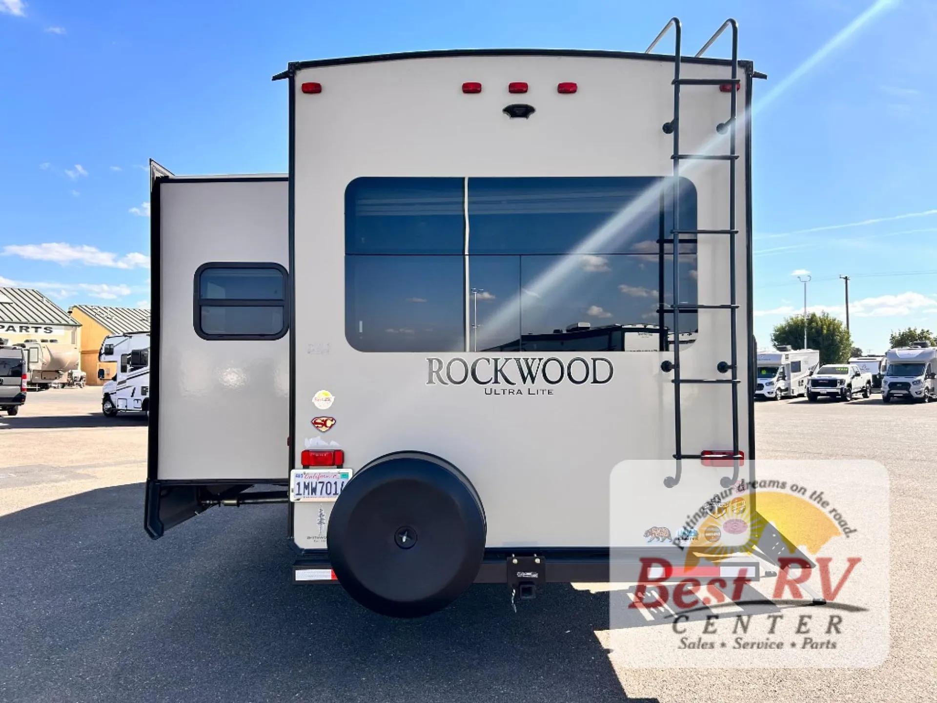 2018 Forest River Rockwood Ultra Lite 2720WS - Photo 3