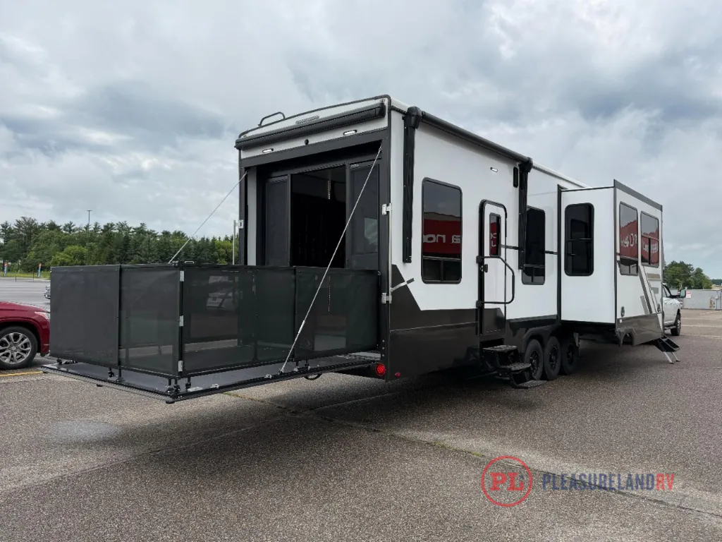 2026 Keystone Raptor 420, Photos photo 6
