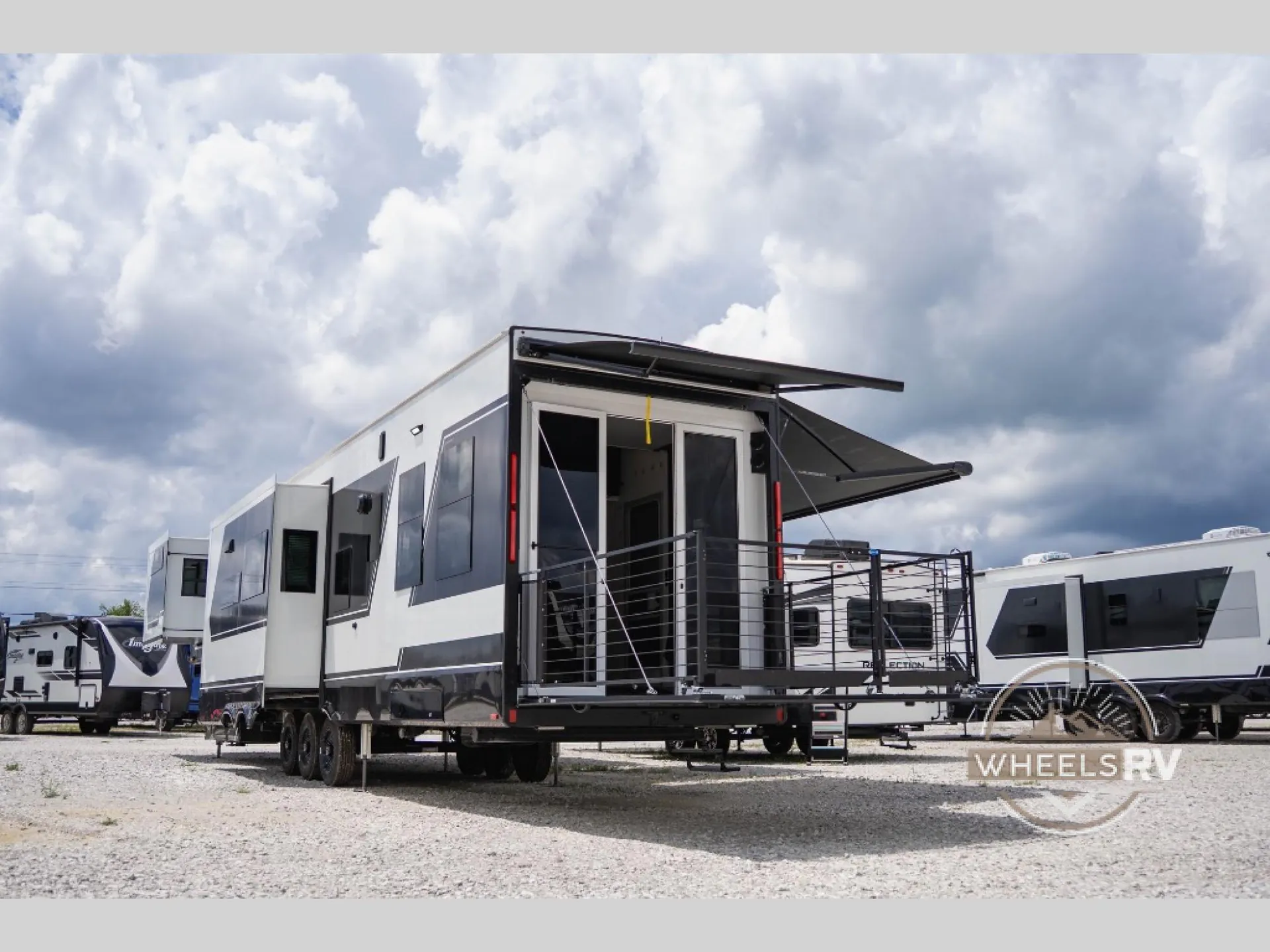 2025 Brinkley Model G 4100 - Photo 4