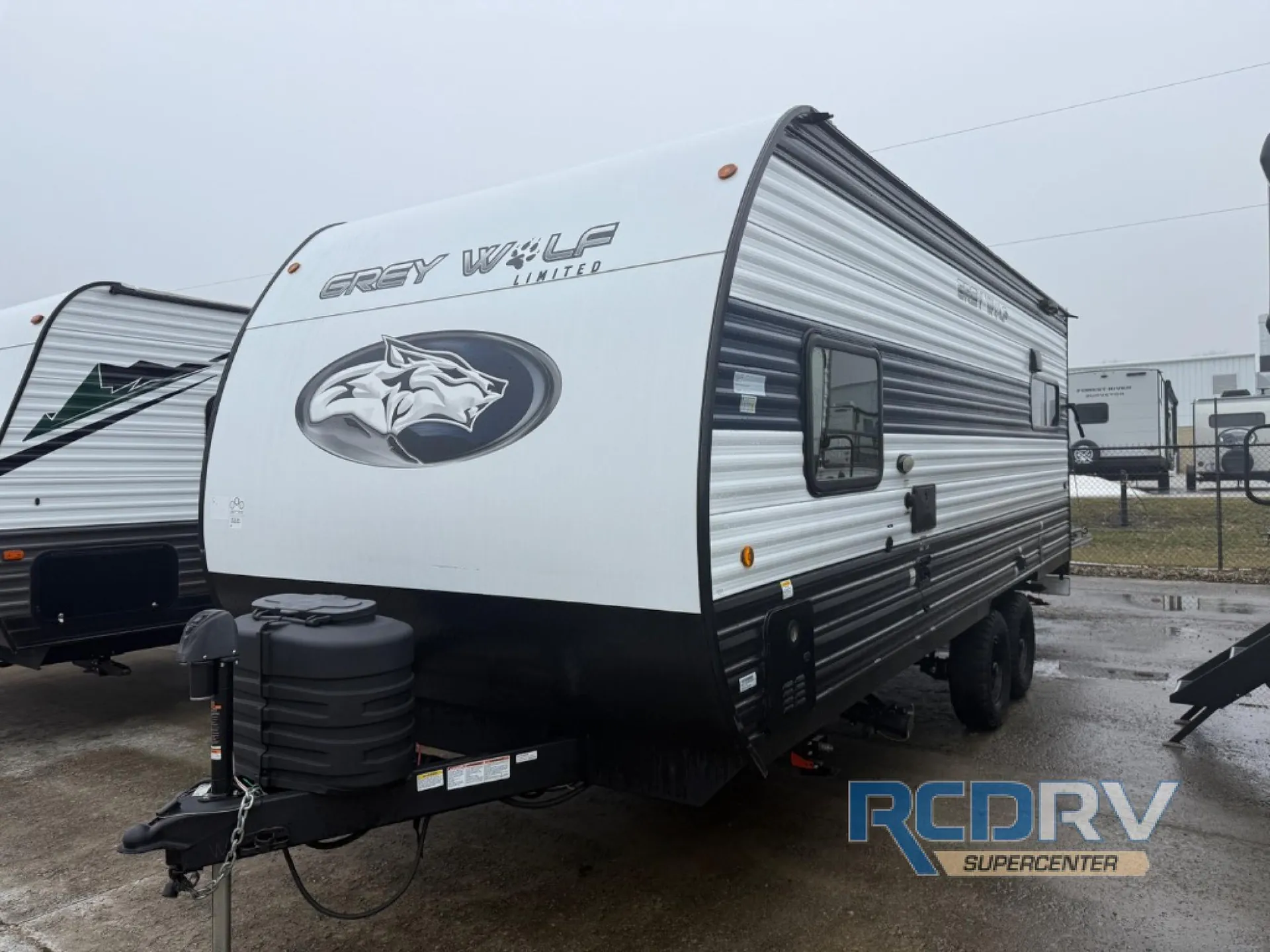 2024 Forest River Cherokee Grey Wolf Black Label 18RRBL - Photo 3