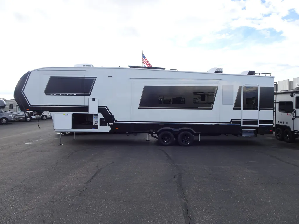 2026 Brinkley Model Z 3515, Photos photo 34