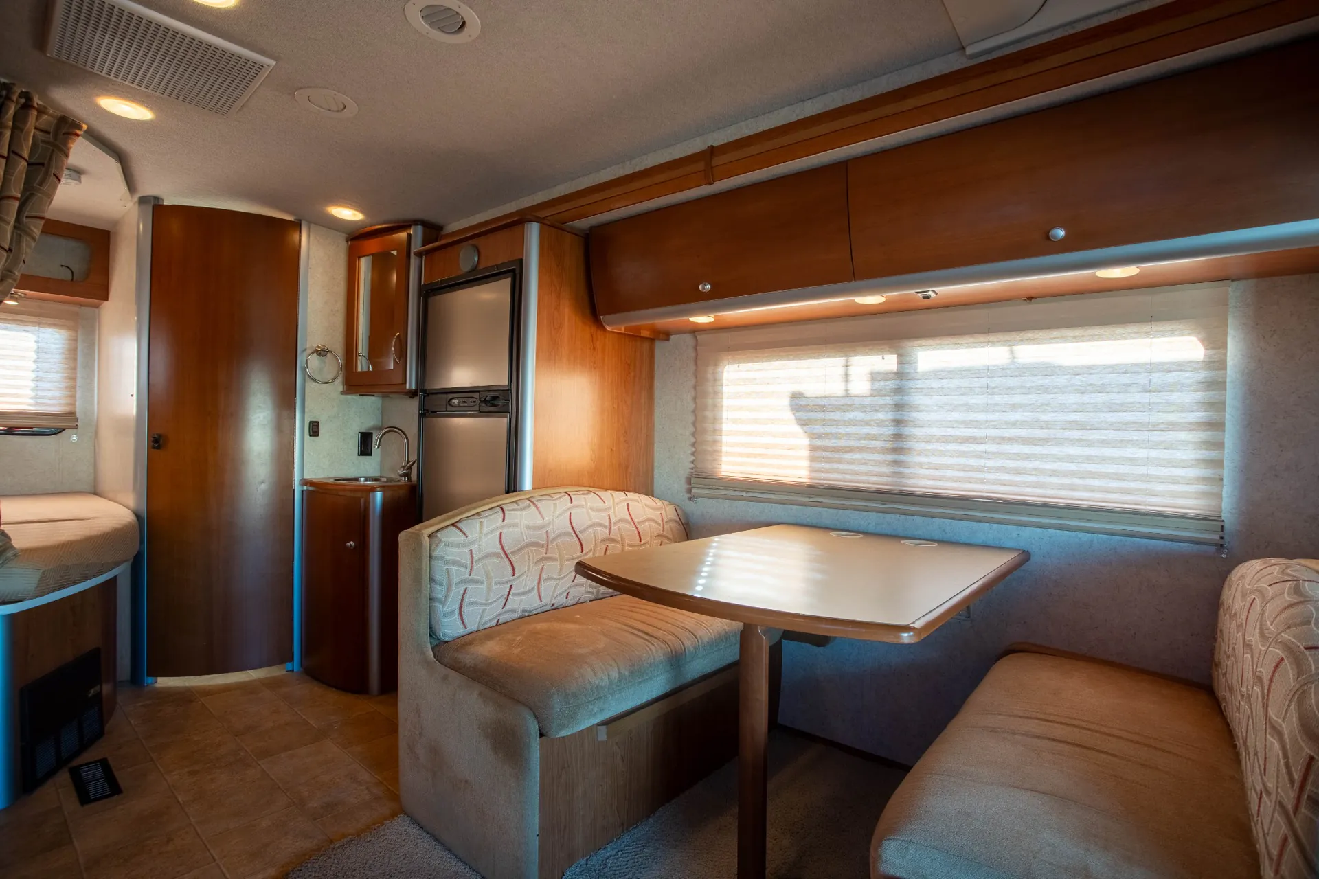 2010 Winnebago View 24J - Photo 4