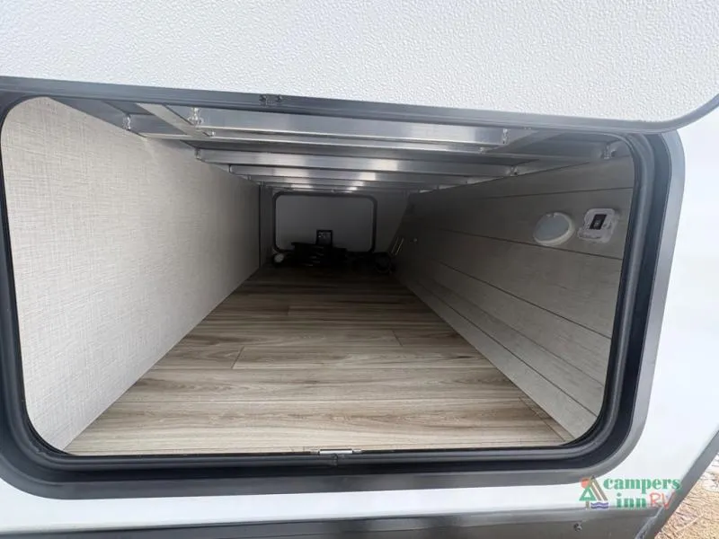2026 Venture RV Campbound Platinum 261CRB - Photo 2