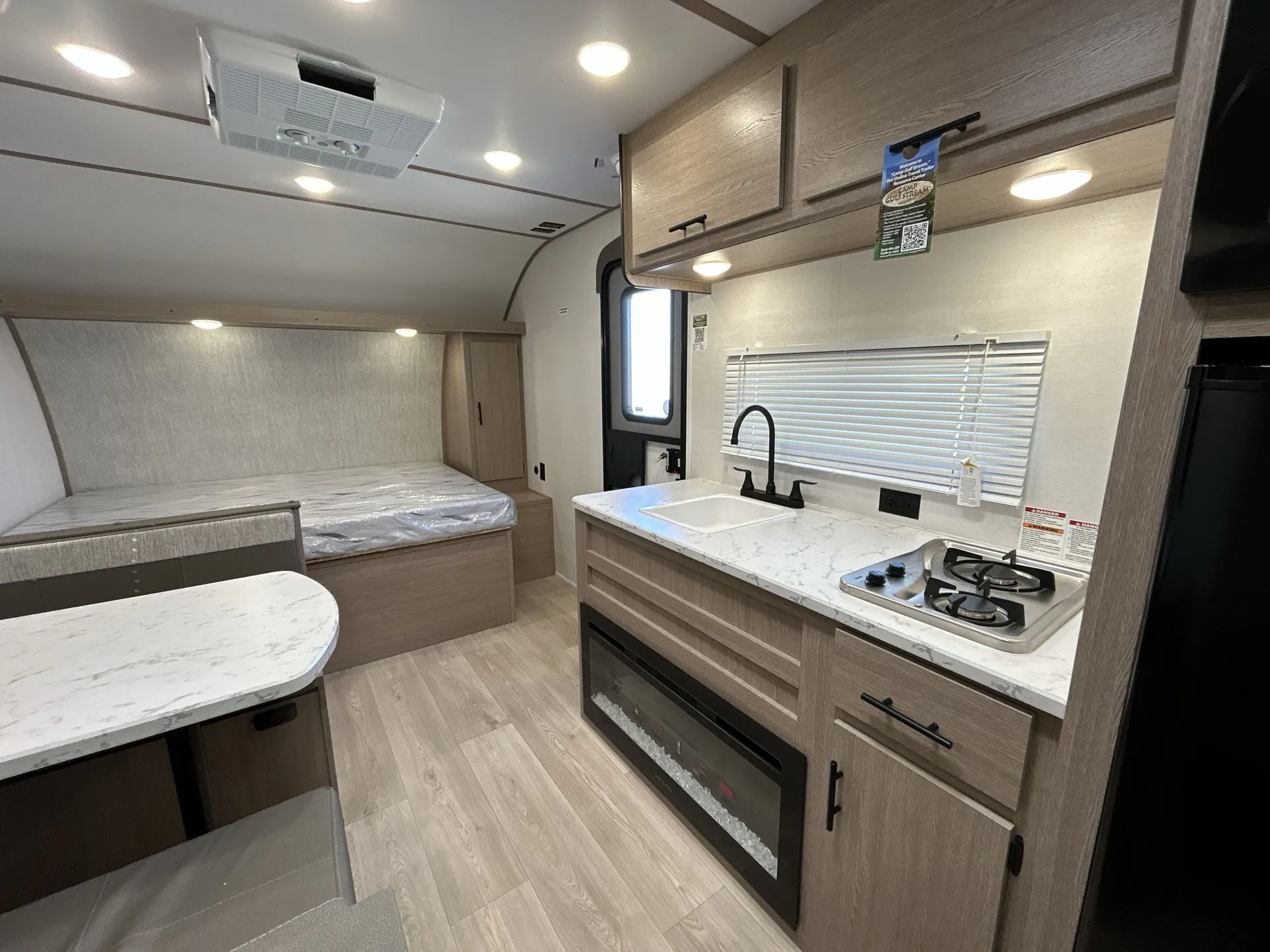 2026 gulf stream Enlighten 17BH — living area main
