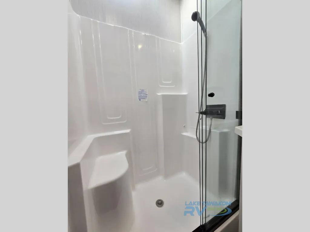 2021 Forest River Cedar Creek 385TH, Photos photo 21