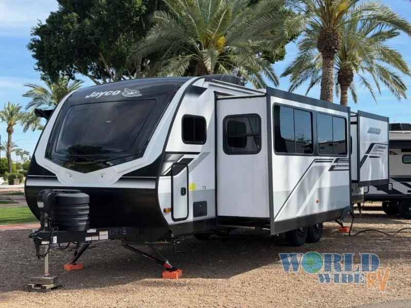 2025 Jayco Jay Feather 26FK - Photo 4