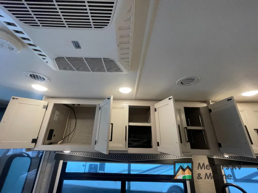 2023 Thor Motor Coach Vegas 24.3, Photos photo 17