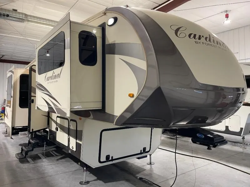 2015 Forest River RV Cardinal 3825FL - Photo 2