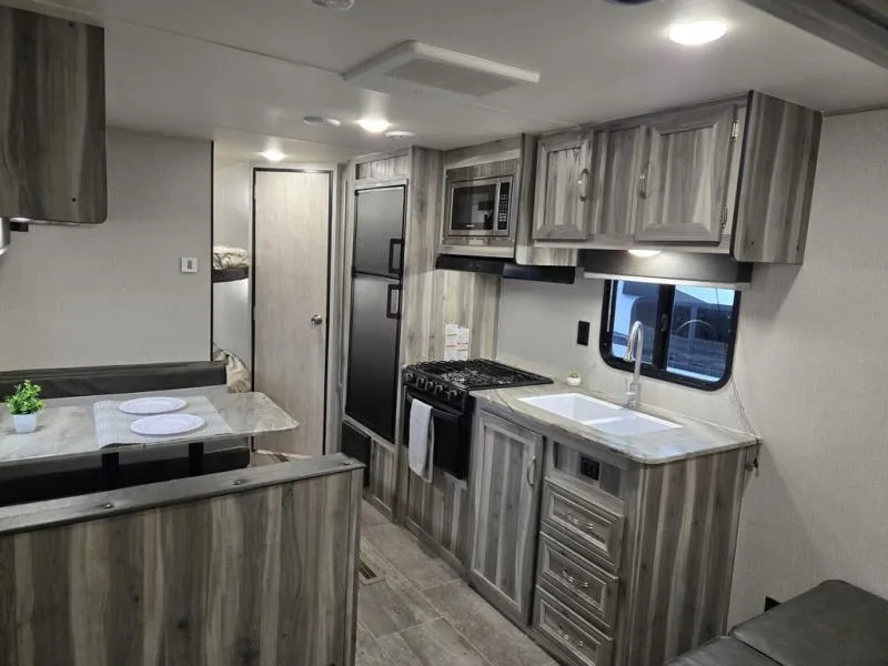 2022 Chinook DREAM 260BH - Photo 3