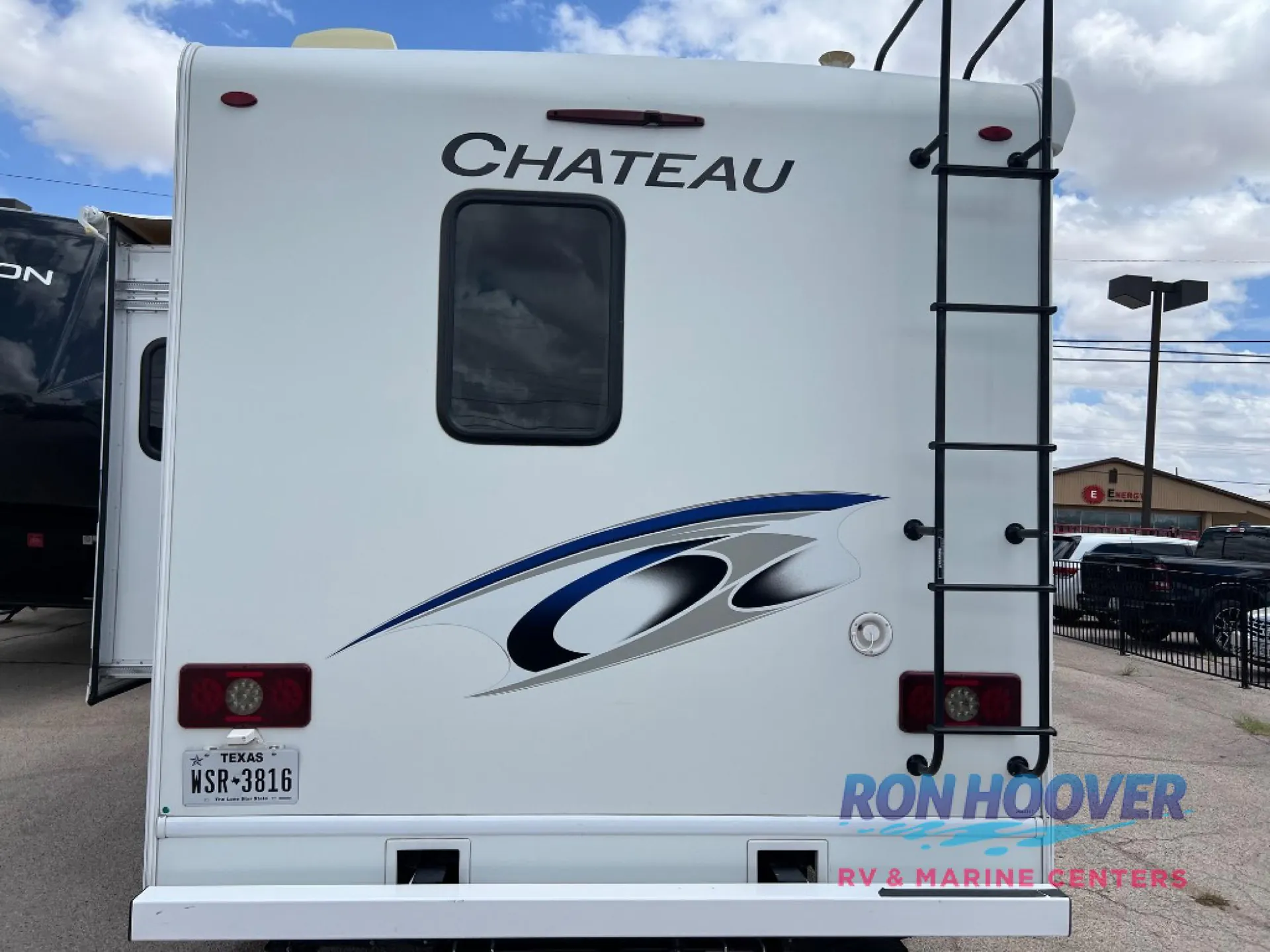 2022 Thor Motor Coach Chateau 25M - Photo 3