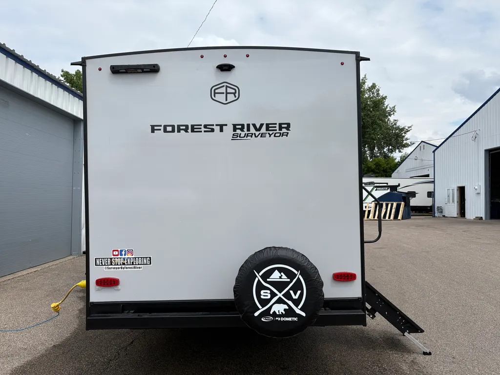 2025 Forest River Surveyor Legend X 27CAMP, Photos photo 5