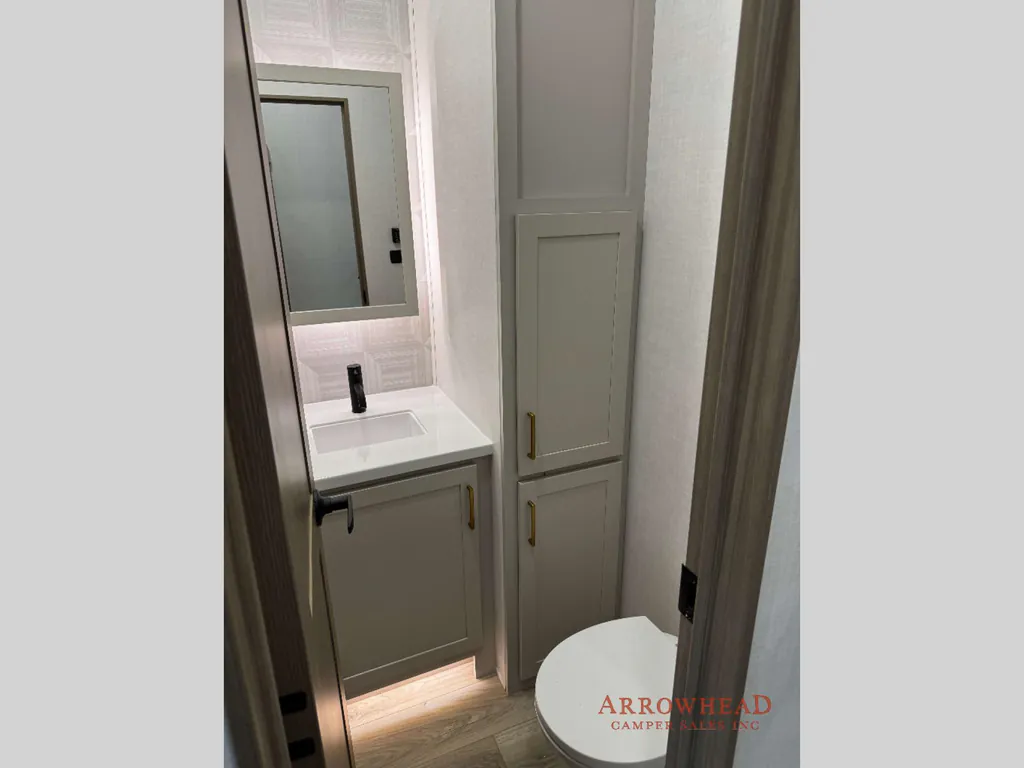 2027 Forest River Rockwood Signature 401SFB, Photos photo 37