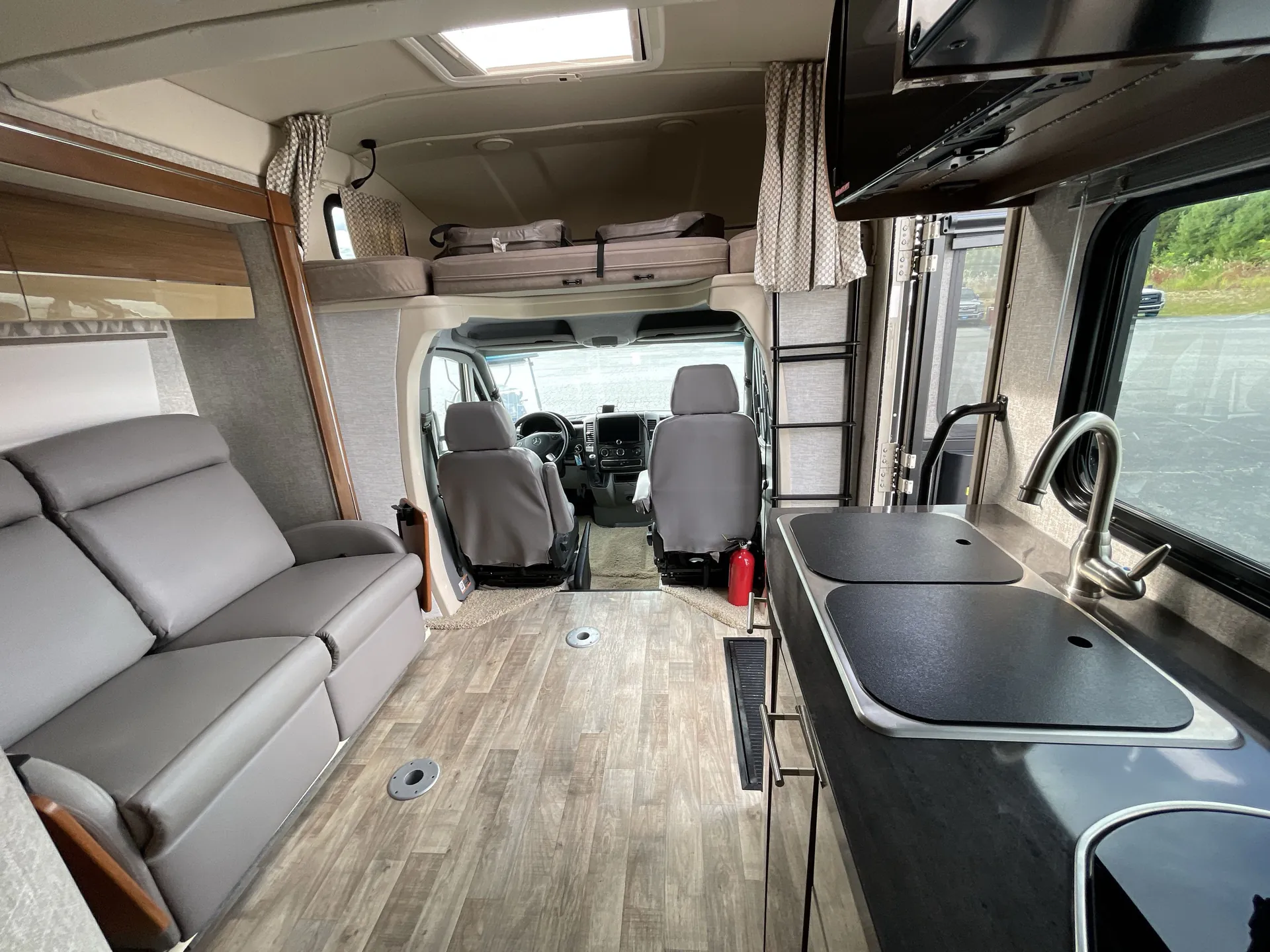 2017 Winnebago Navion 24V — living area main