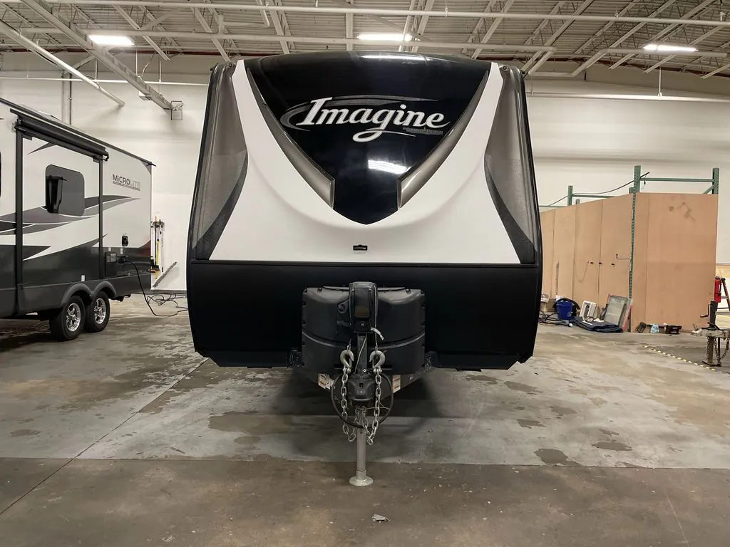 2017 Grand Design Imagine 2800BH, Photos photo 2