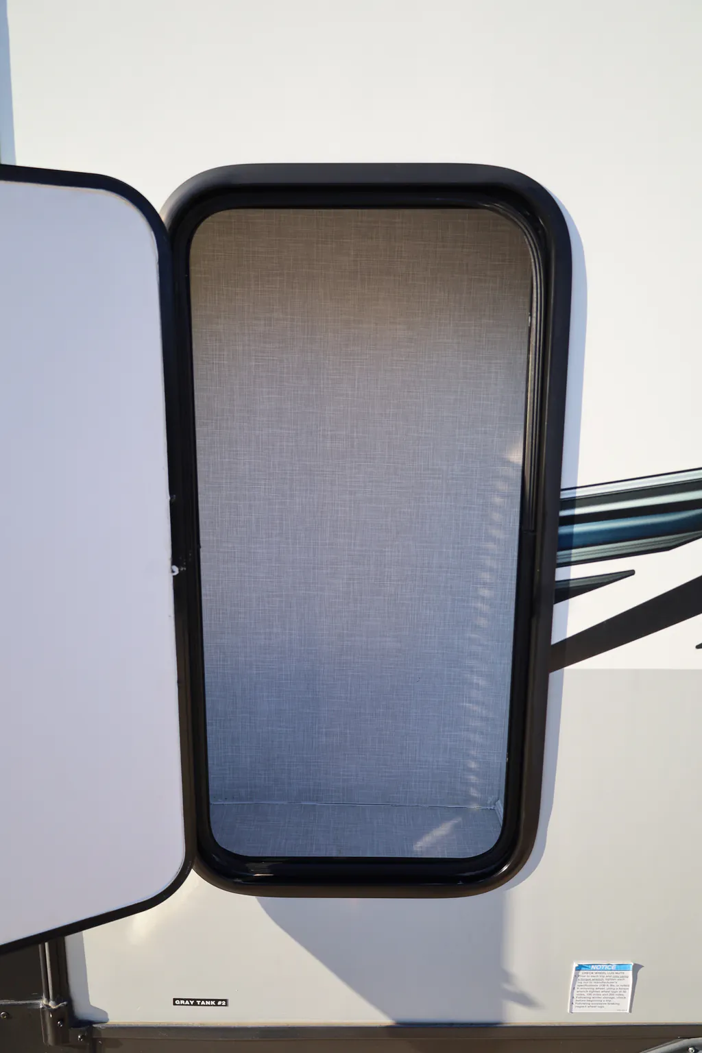 2022 Forest River Flagstaff Micro Lite 25FBLS, Photos photo 23
