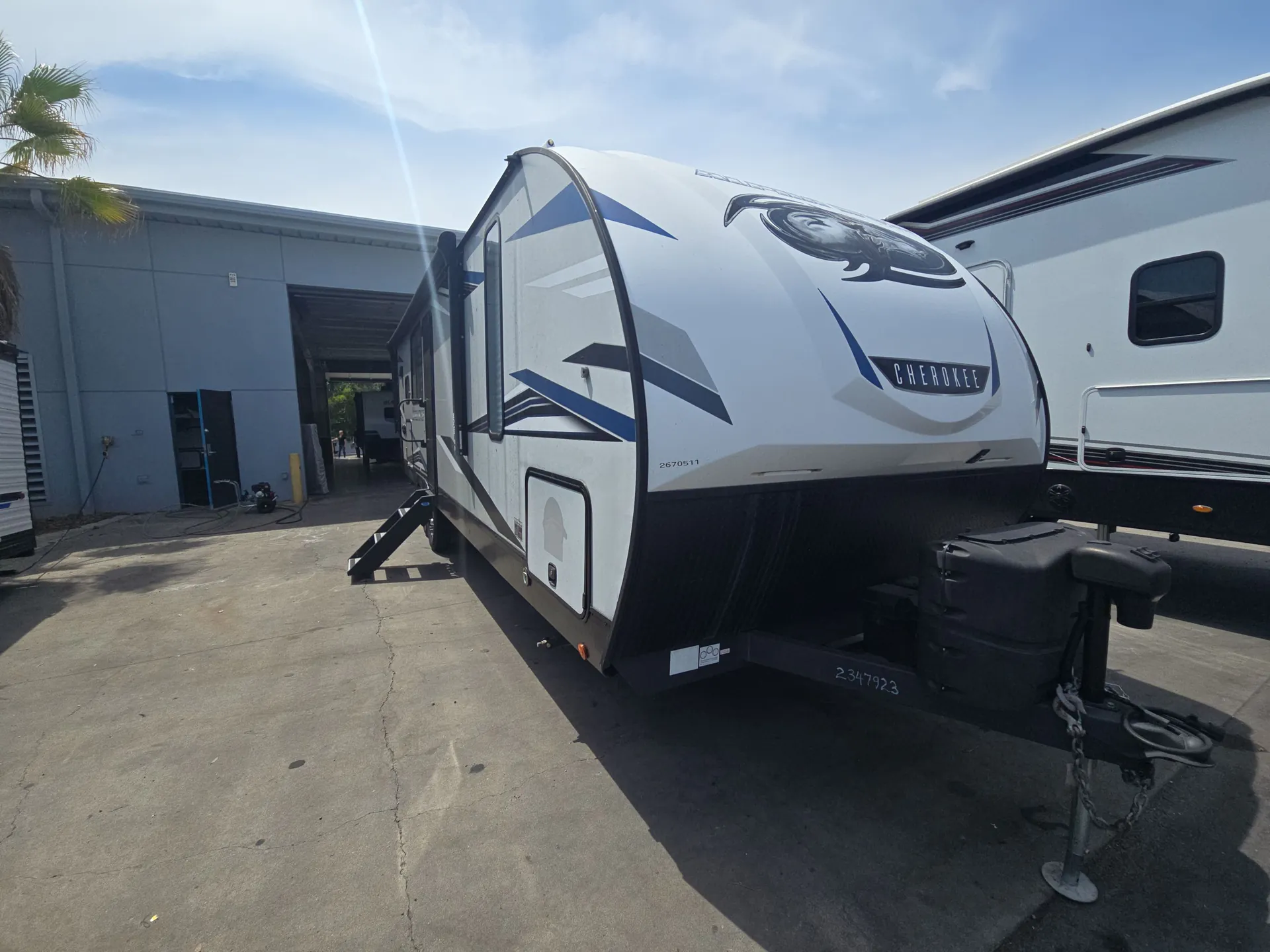 2022 Forest River Cherokee Alpha Wolf 26RK-L - Photo 2