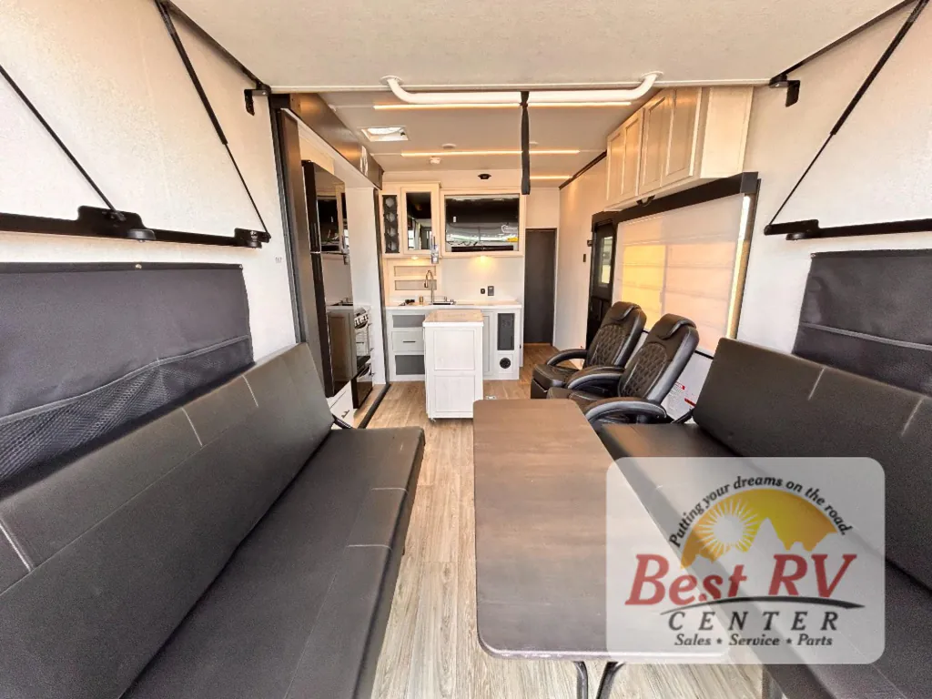 2027 Forest River Vengeance Rogue Armored 26L140, Photos photo 18