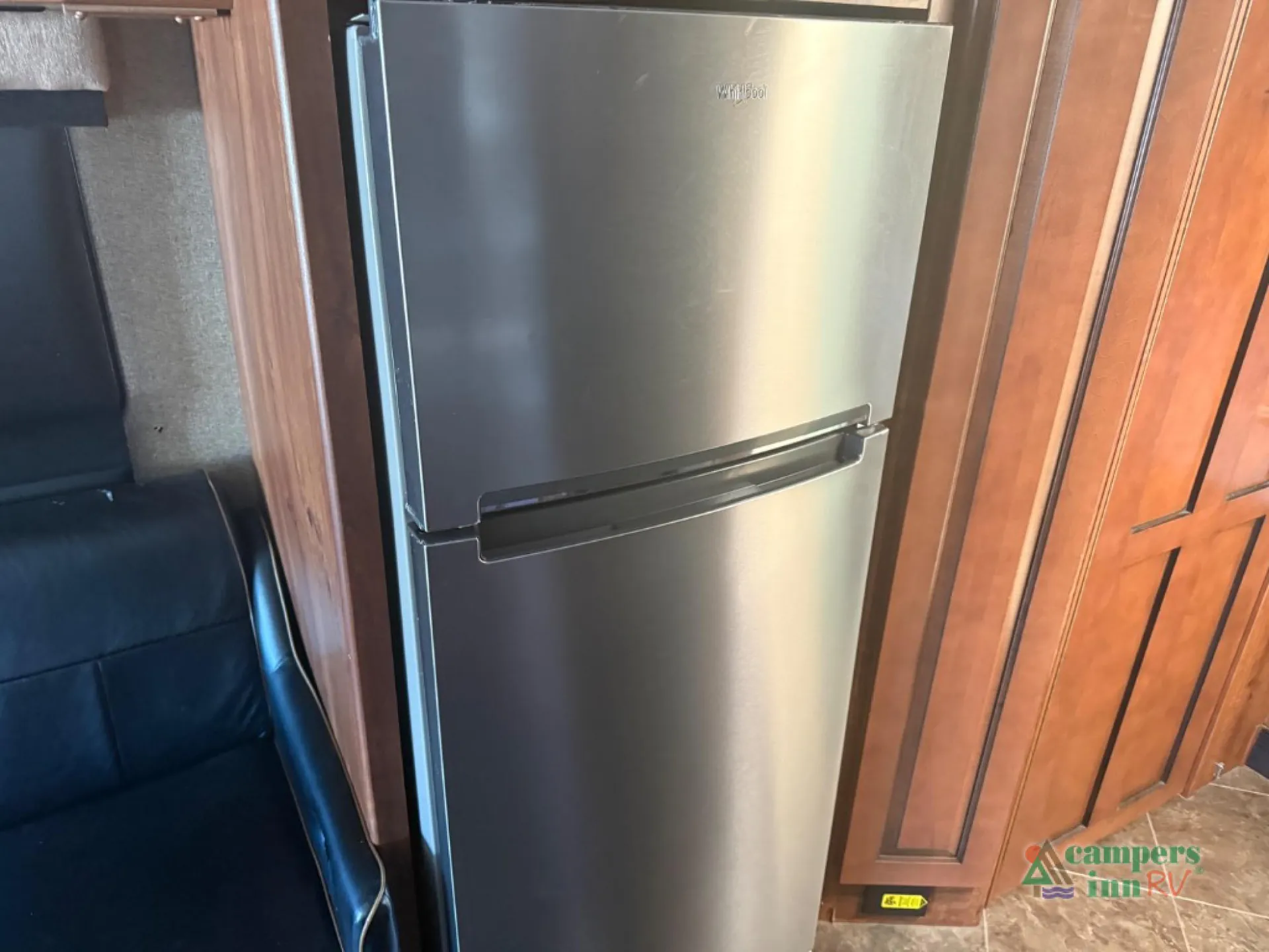 2014 Fleetwood Excursion 33D - Photo 4