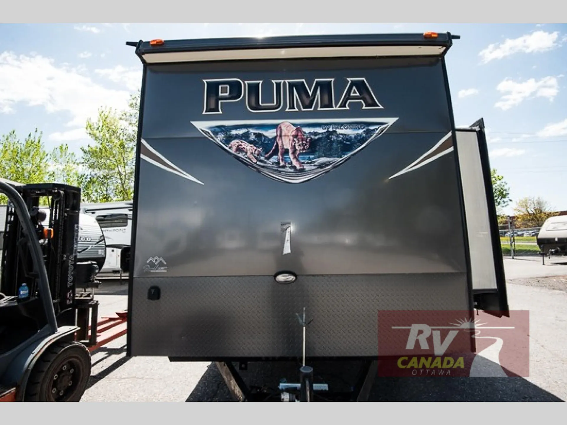 2017 Palomino Puma 38PTB - Photo 3