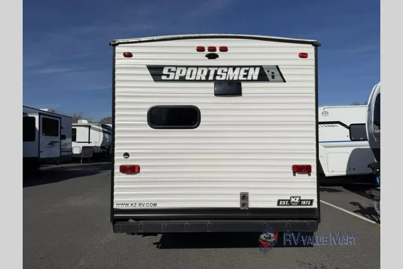 2023 KZ Sportsmen SE 241RKSE - Photo 4