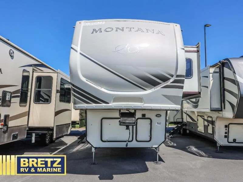 2022 Keystone Montana 3231CK - Photo 4