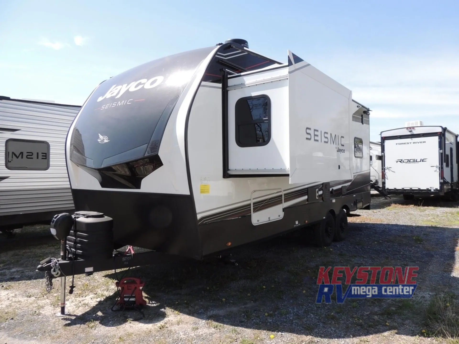 2026 Jayco Seismic 214 - Photo 3