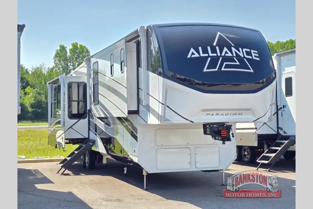 2026 Alliance RV Paradigm 382RK - Photo 2