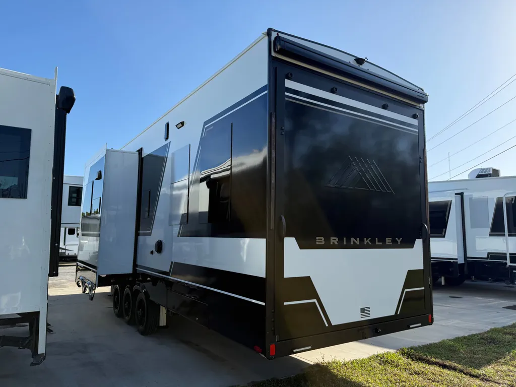 2026 Brinkley Model G 3520, Photos photo 44
