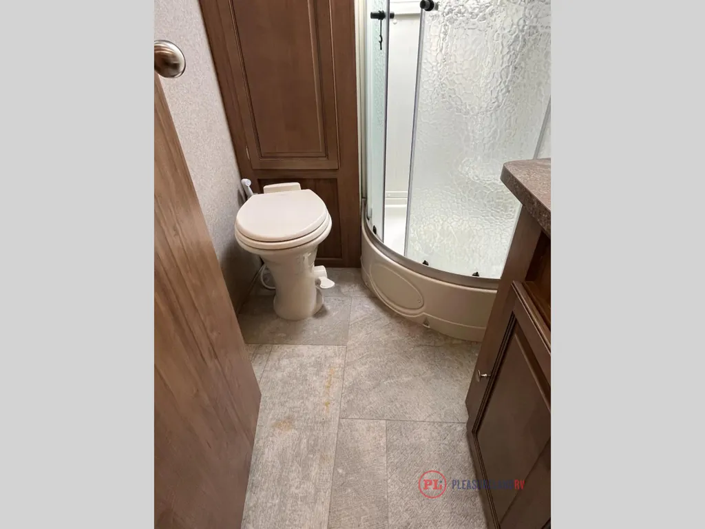 2019 Forest River Flagstaff Micro Lite 25FKS, Photos photo 12