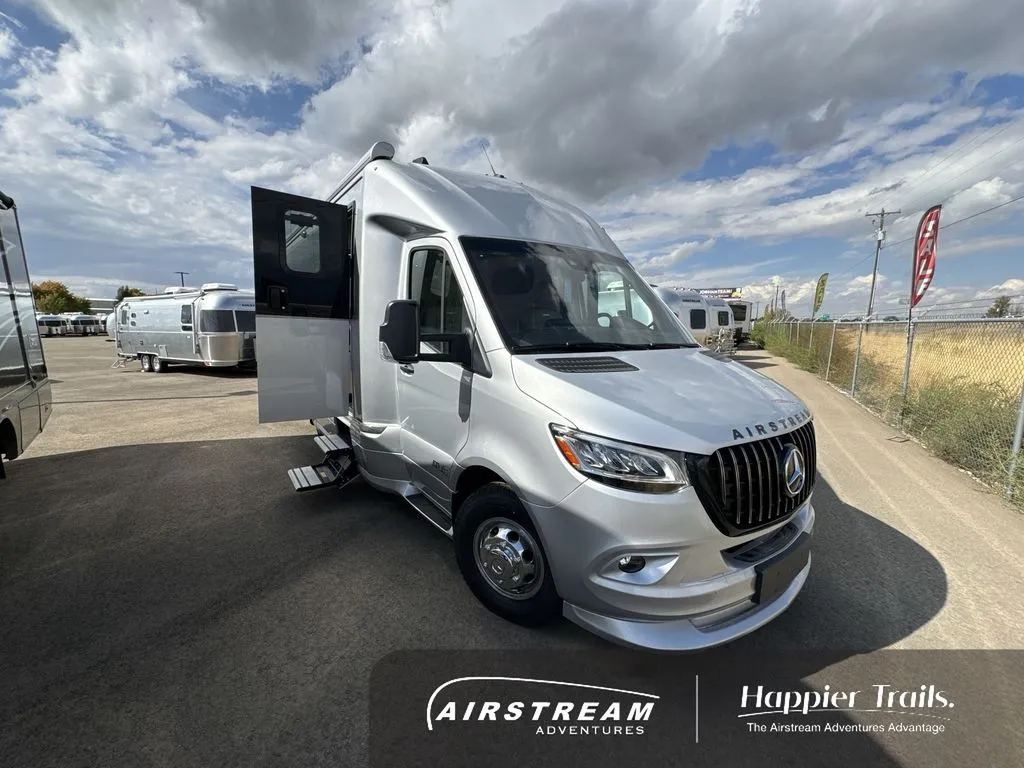 2022 Airstream Atlas BASE - Photo 3